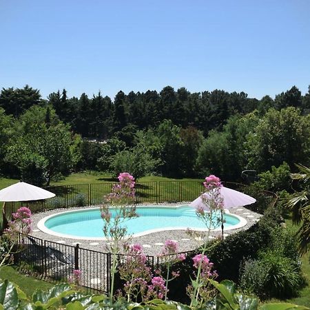Ombre Bleue Du Figuier, Ailhon Hotell Exteriör bild